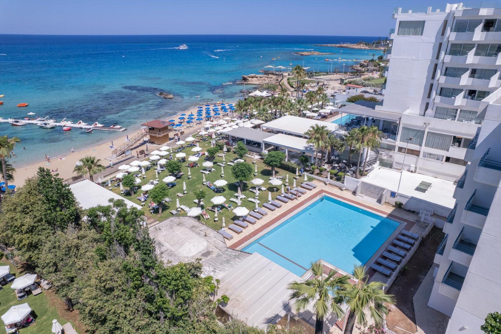 פרוטאראס Iliada Beach Hotel מראה חיצוני תמונה