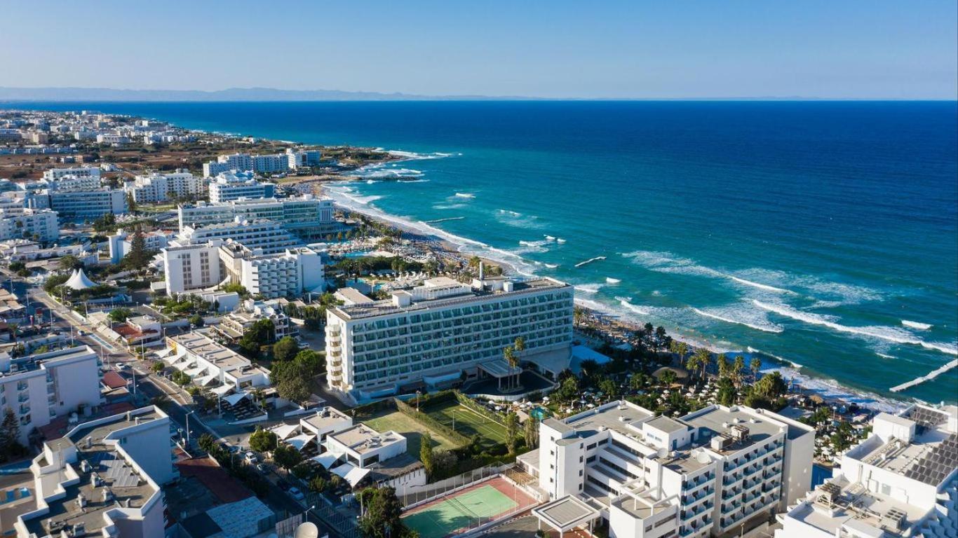 פרוטאראס Iliada Beach Hotel מראה חיצוני תמונה